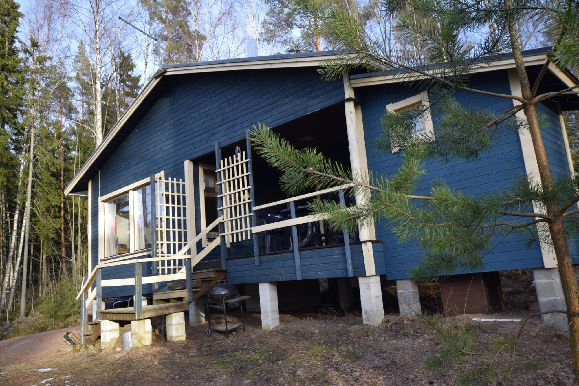 Villa Pyhtaeaen Vuokramoekit Tuuski Exterior foto