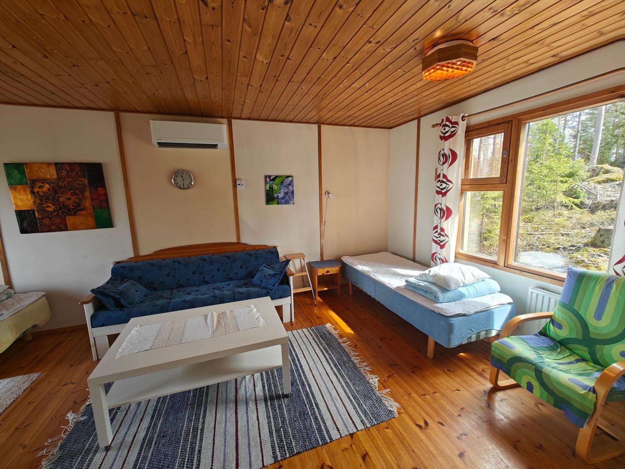 Villa Pyhtaeaen Vuokramoekit Tuuski Exterior foto